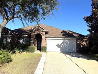 2910 Sandleigh Drive, Spring, TX 77388