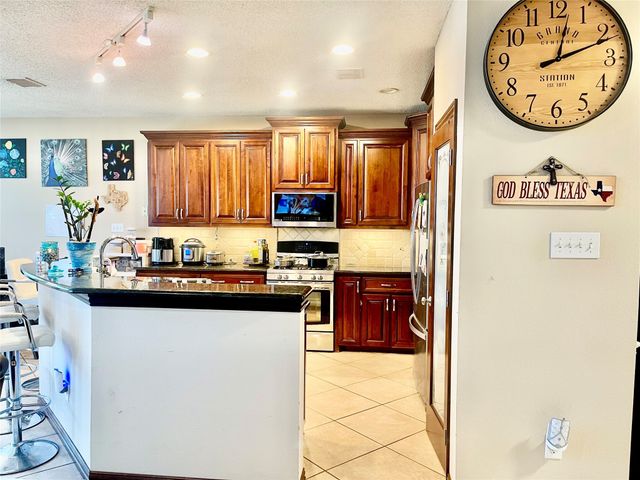 4408 Highridge Drive, The Colony, TX 75056