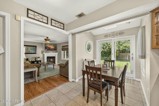18 Cidermill Court, Howell, NJ 07731