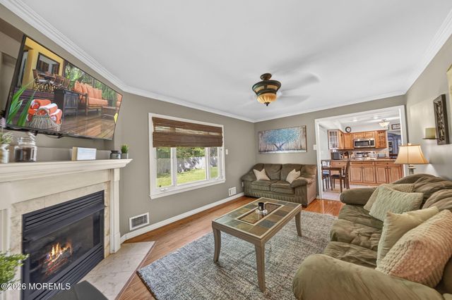 18 Cidermill Court, Howell, NJ 07731