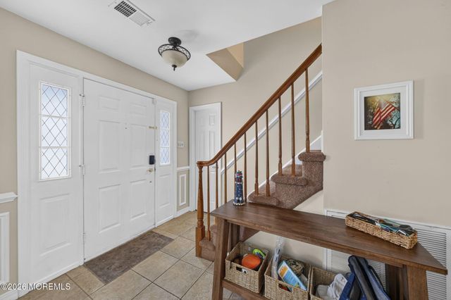 18 Cidermill Court, Howell, NJ 07731