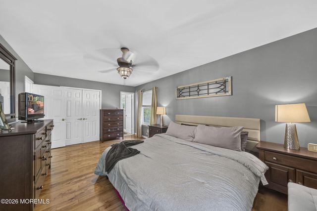 18 Cidermill Court, Howell, NJ 07731
