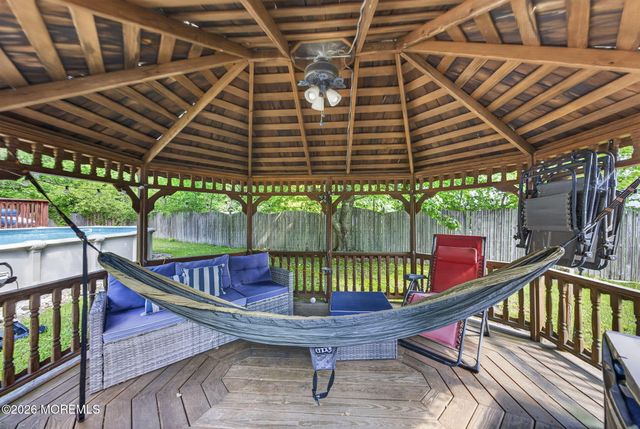 18 Cidermill Court, Howell, NJ 07731