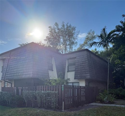 2515 NW 99th Ave 2515, Coral Springs, FL 33065