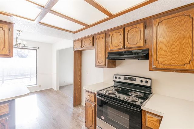 2808 Mustang Trail, Edmond, OK 73012