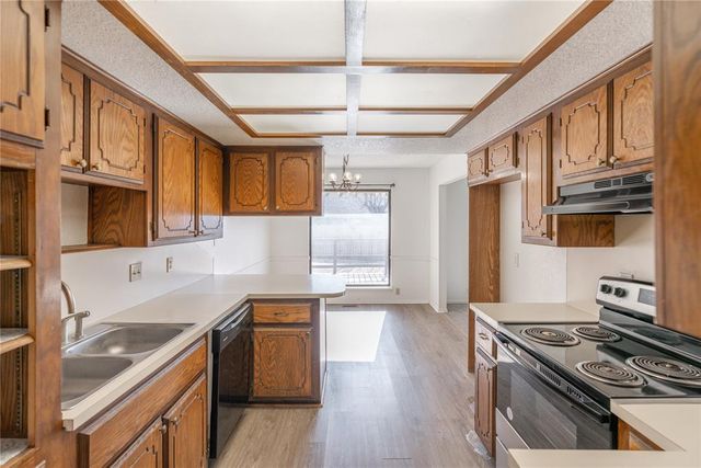 2808 Mustang Trail, Edmond, OK 73012