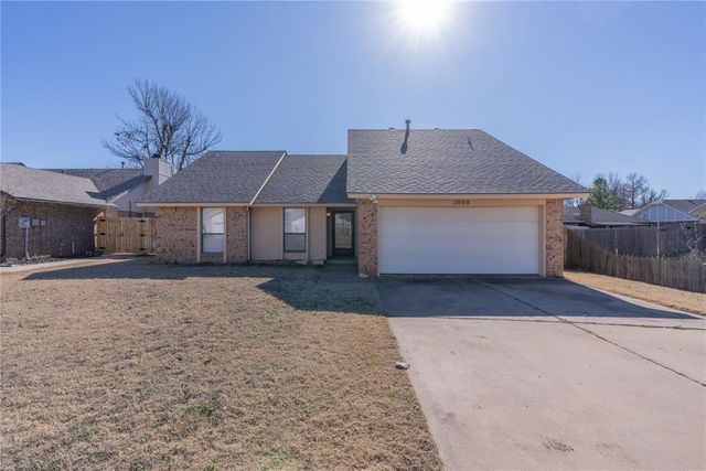 2808 Mustang Trail, Edmond, OK 73012