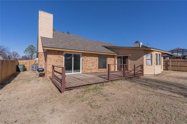 2808 Mustang Trail, Edmond, OK 73012