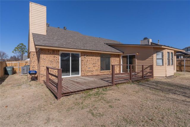 2808 Mustang Trail, Edmond, OK 73012