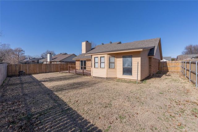 2808 Mustang Trail, Edmond, OK 73012