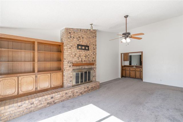 2808 Mustang Trail, Edmond, OK 73012