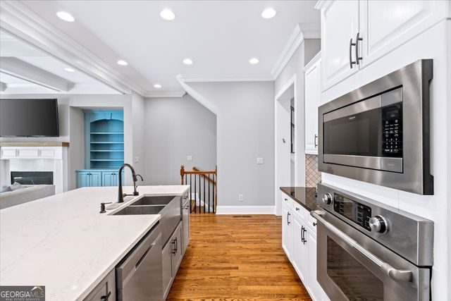 688 Lockton Place, Sandy Springs, GA 30342