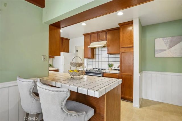 18717 Doty Avenue, Torrance, CA 90504