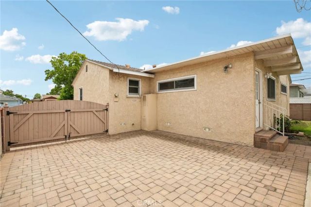 18717 Doty Avenue, Torrance, CA 90504