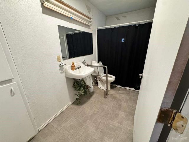 421 S Main Street, Donna, TX 78537