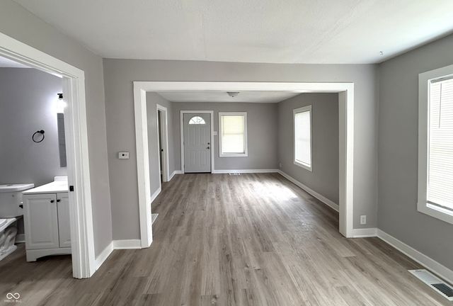 3526 E Vermont Street, Indianapolis, IN 46201