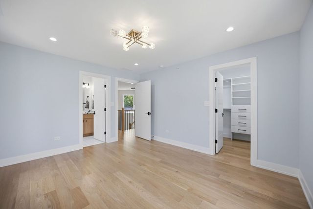 1738 Farwell Avenue, Des Plaines, IL 60018