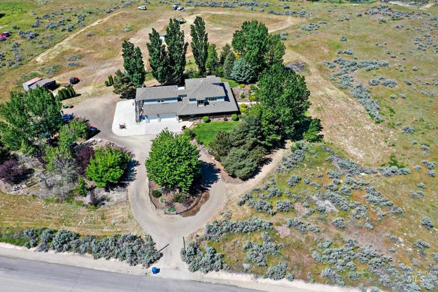 7213 E Columbia, Boise, ID 83716