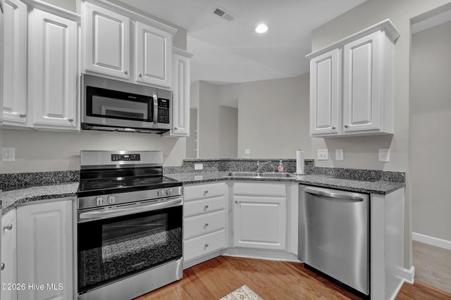 103 Thrasher Court Unit D, Hampstead, NC 28443