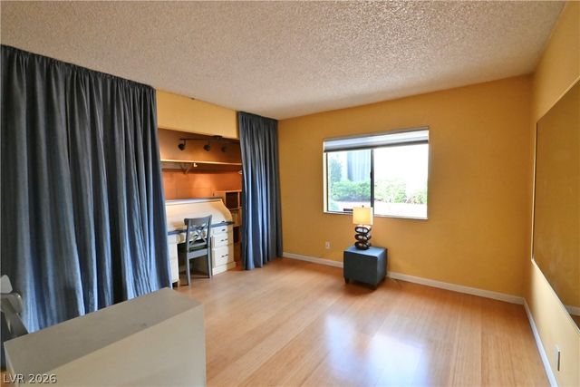 3133 Pradera Circle, Las Vegas, NV 89121