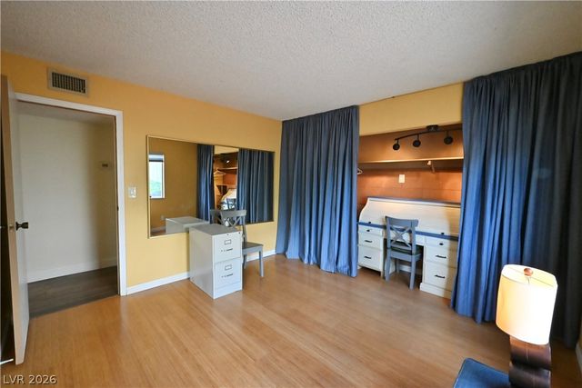 3133 Pradera Circle, Las Vegas, NV 89121