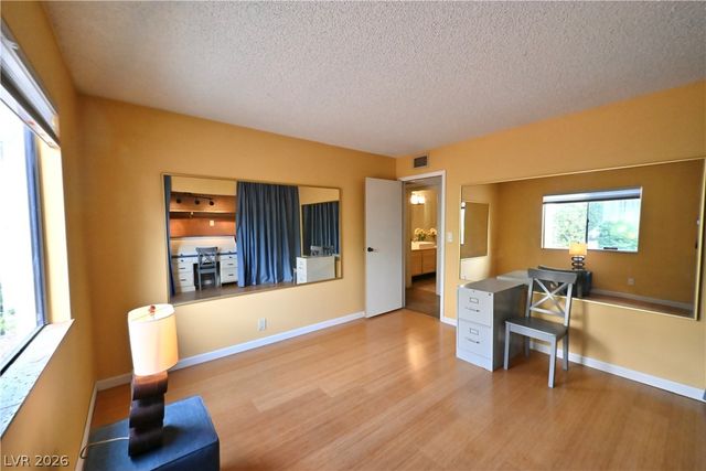 3133 Pradera Circle, Las Vegas, NV 89121