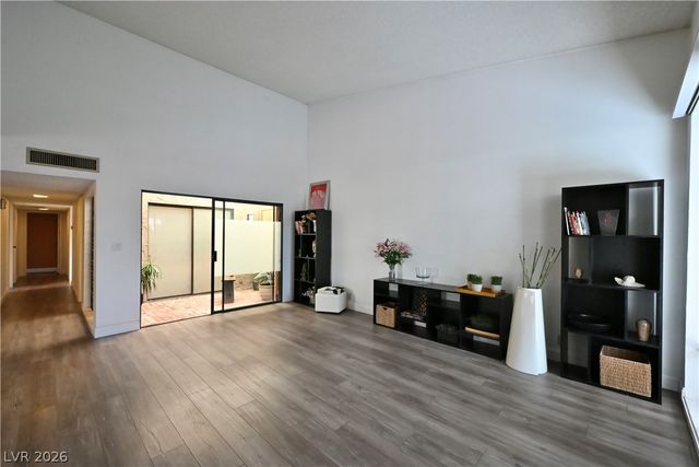 3133 Pradera Circle, Las Vegas, NV 89121