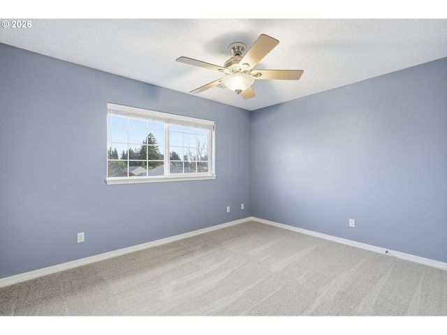 11437 PENNYS Way, Oregon City, OR 97045