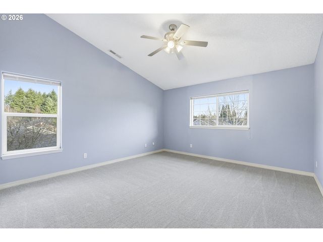 11437 PENNYS Way, Oregon City, OR 97045