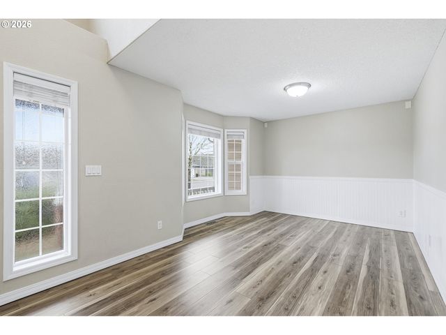 11437 PENNYS Way, Oregon City, OR 97045