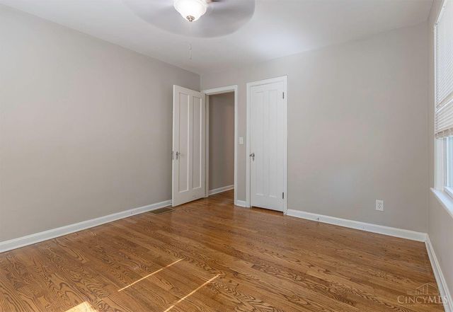 7013 Ellen Avenue, North College Hill, OH 45239
