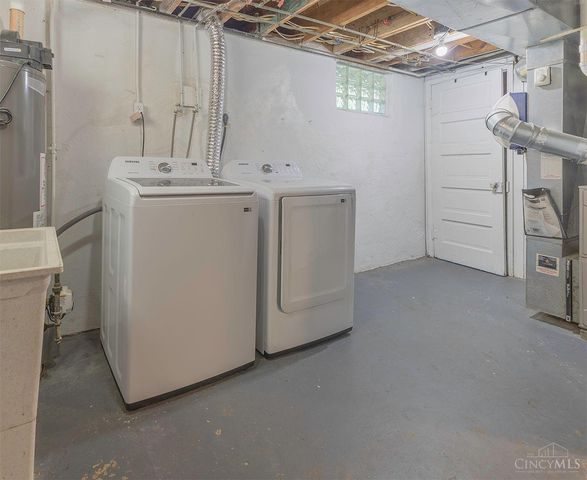 7013 Ellen Avenue, North College Hill, OH 45239