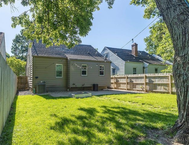 7013 Ellen Avenue, North College Hill, OH 45239