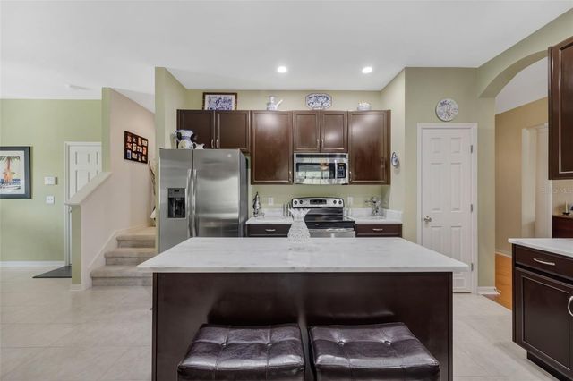 11011 ROCKLEDGE VIEW DR., Riverview, FL 33579