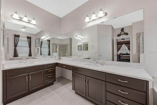 11011 ROCKLEDGE VIEW DR., Riverview, FL 33579