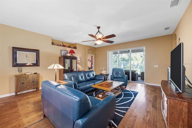 11011 ROCKLEDGE VIEW DR., Riverview, FL 33579