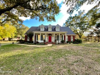 4055 Oakland Drive, Olive Branch, MS 38654