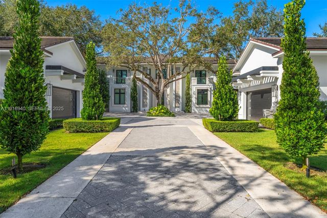 9500 SW 61st Ct, Pinecrest, FL 33156