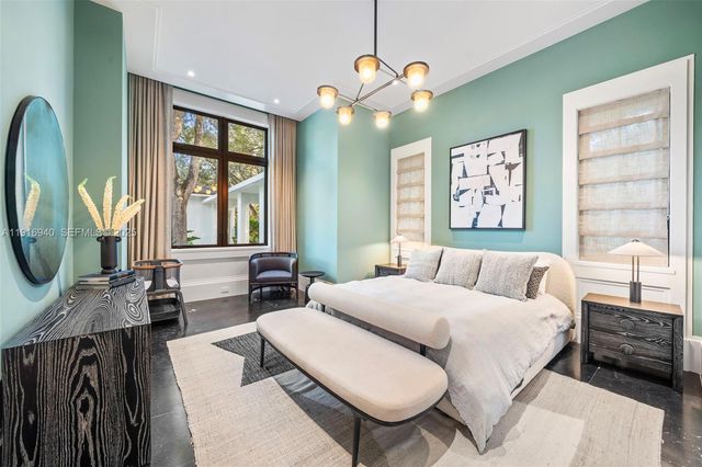 9500 SW 61st Ct, Pinecrest, FL 33156