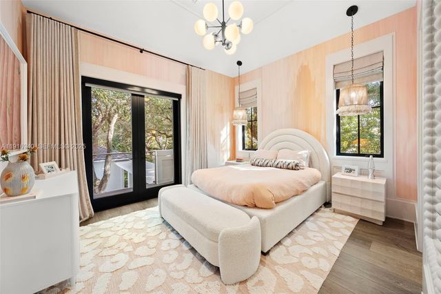 9500 SW 61st Ct, Pinecrest, FL 33156