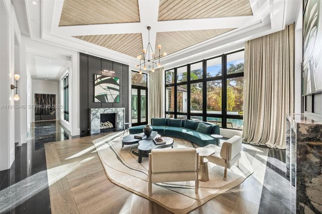 9500 SW 61st Ct, Pinecrest, FL 33156