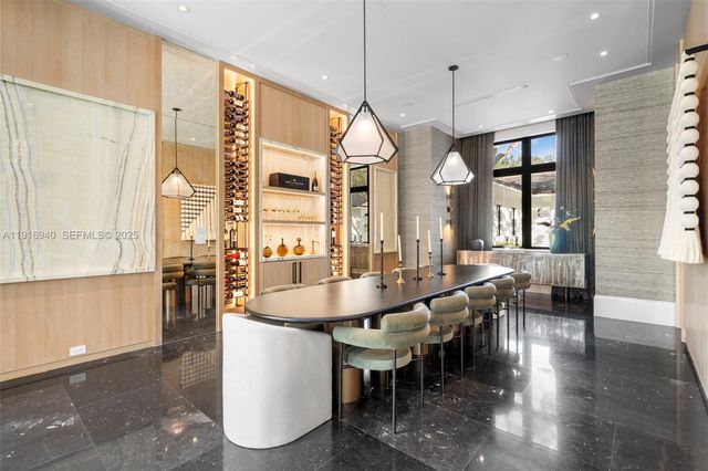 9500 SW 61st Ct, Pinecrest, FL 33156