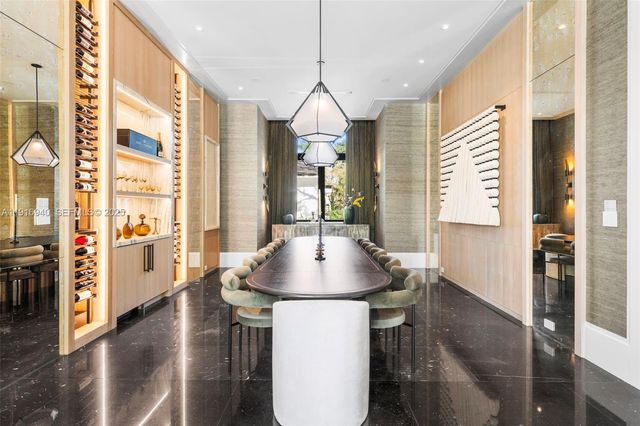 9500 SW 61st Ct, Pinecrest, FL 33156