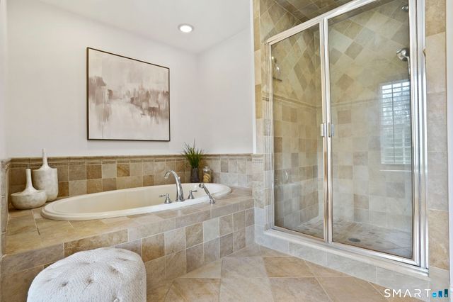 46 Sherwood Road, Easton, CT 06612