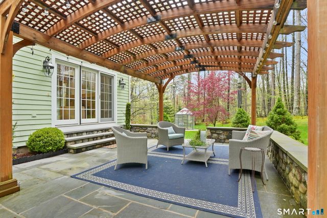 46 Sherwood Road, Easton, CT 06612