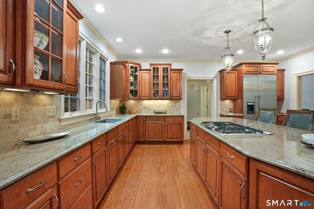 46 Sherwood Road, Easton, CT 06612