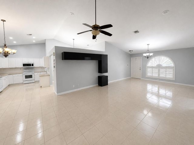 10325 NW 48th Court, Coral Springs, FL 33076