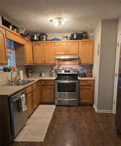 5635 Lakeview Court, Gainesville, GA 30506