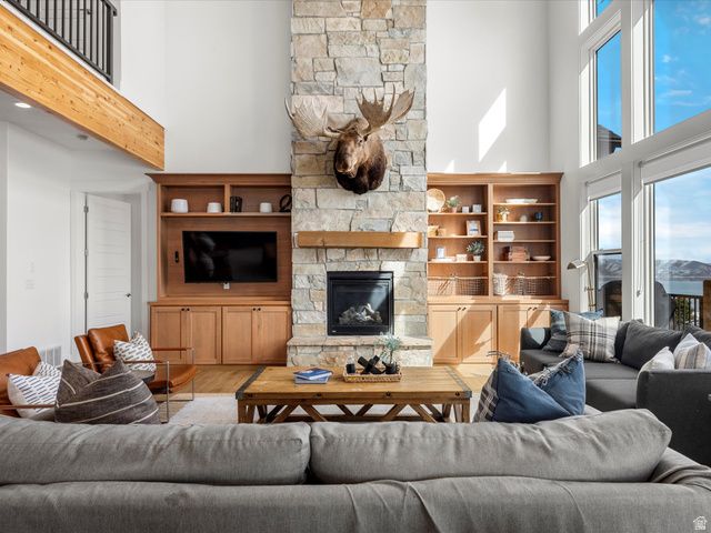243 HAWKSBEARD CIR, Fish Haven, ID 83287
