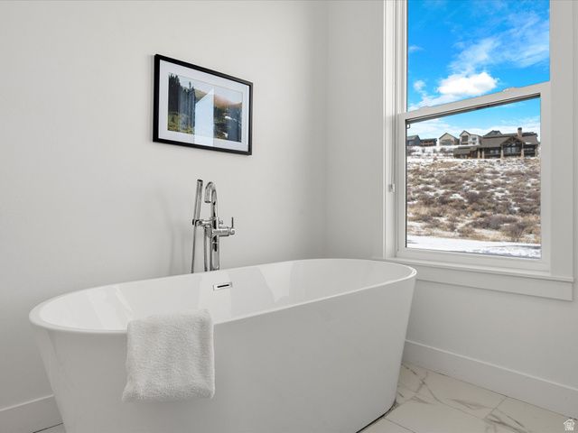 243 HAWKSBEARD CIR, Fish Haven, ID 83287
